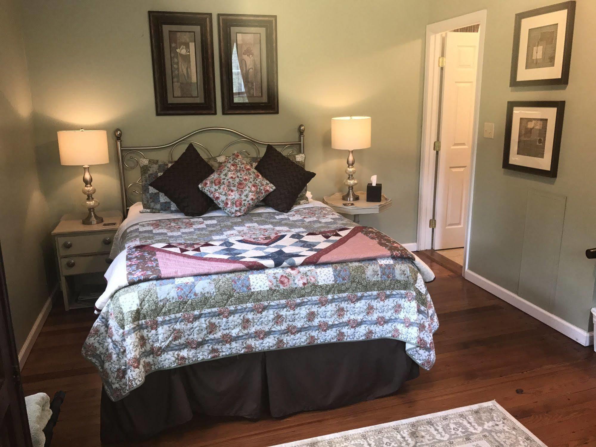 Orchard House B&B Lovingston 외부 사진