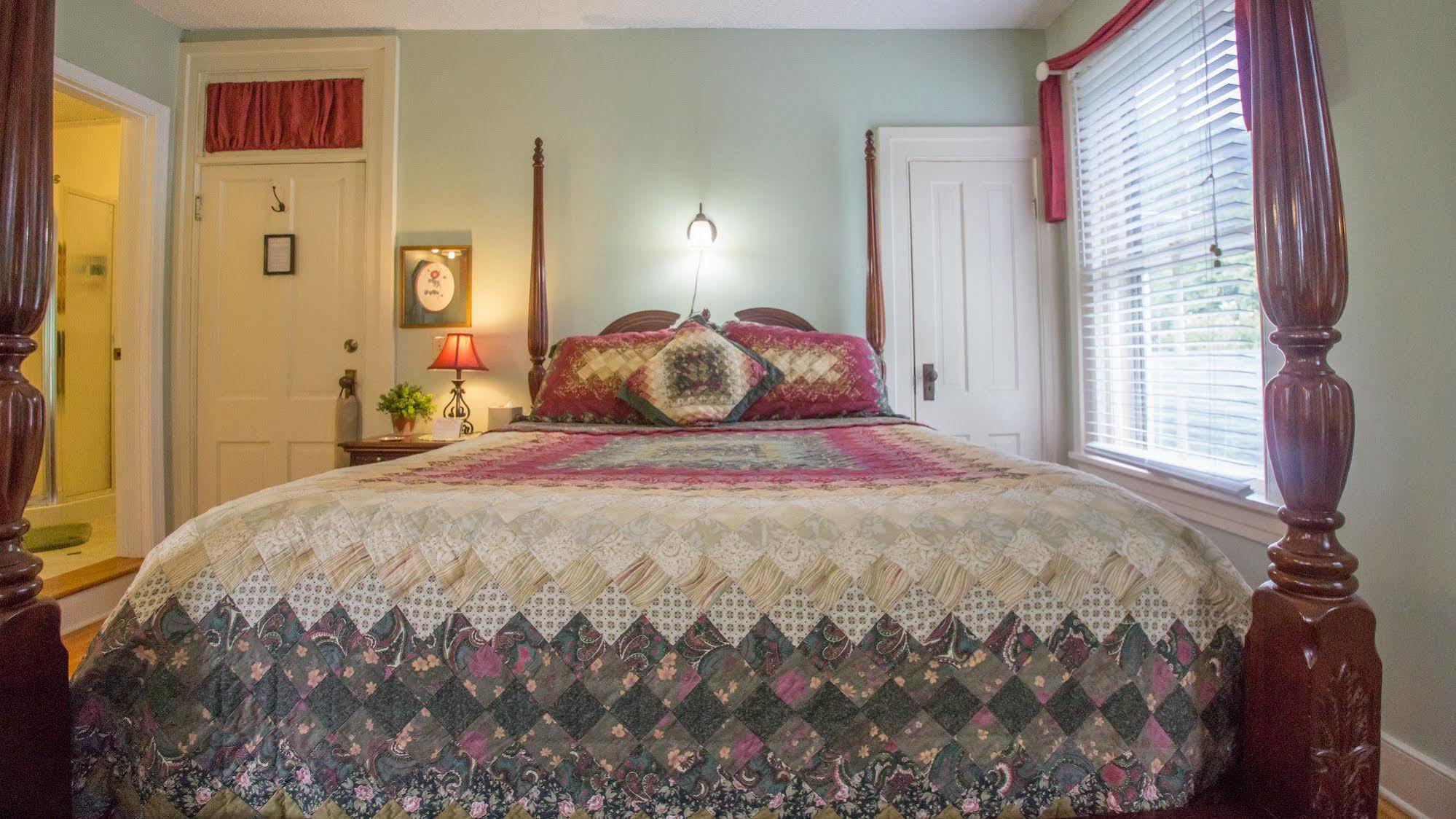 Orchard House B&B Lovingston 외부 사진